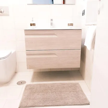 Domus Urbana - Apartment *
